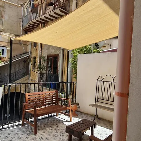 Semesterbostad Il Museo Di Teresa Piazza Del Teatro Agrigento